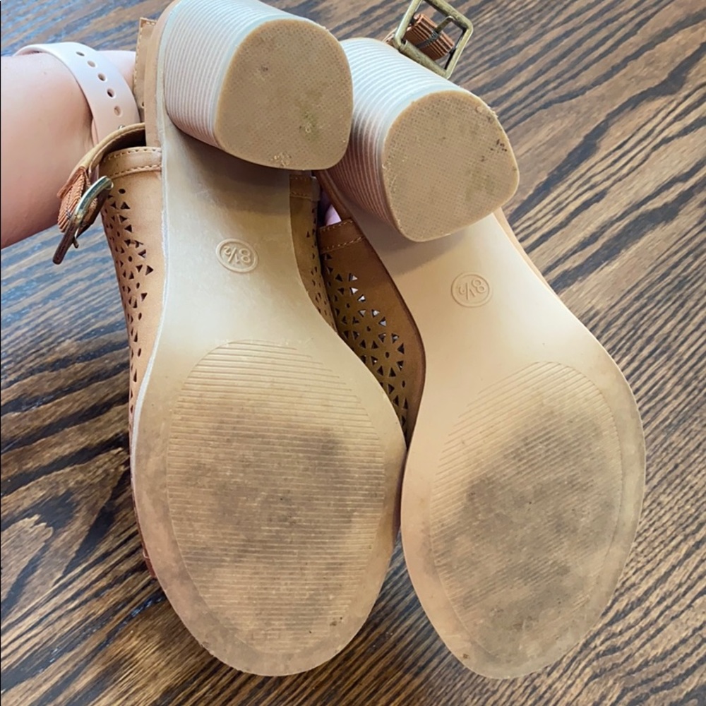 Target Heels - Picture 5 of 5